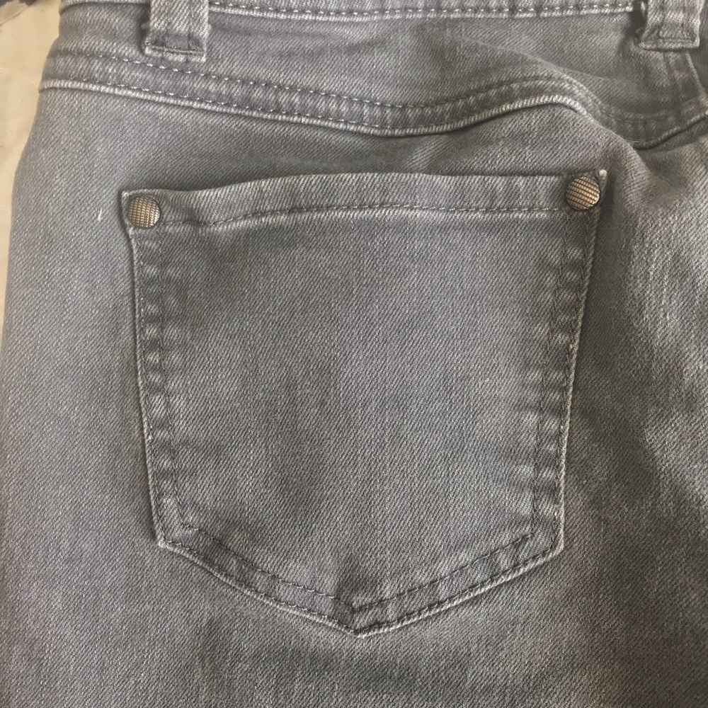 Cabi Jeans - Picture 7 of 8